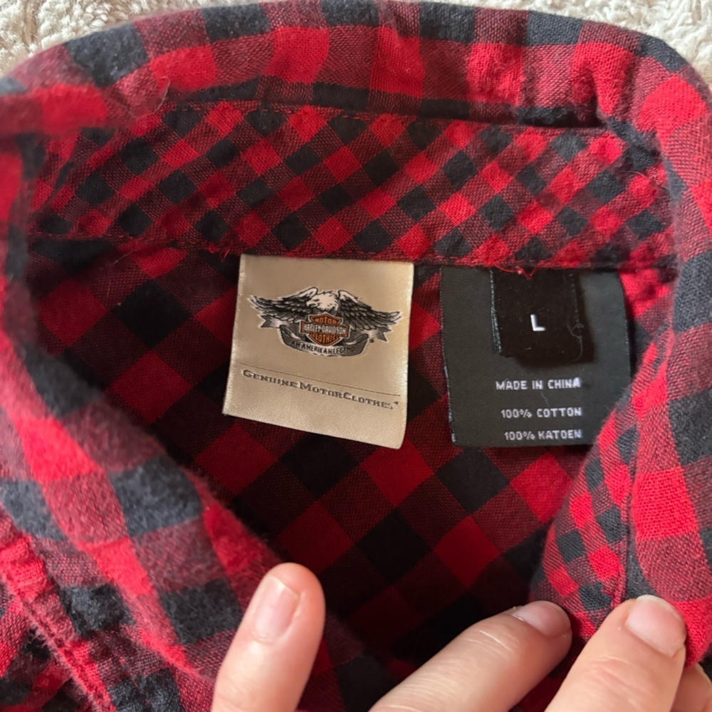 Harley Davidson Women’s Plaid Button Down Shirt L Red Black Patch Logo 2012 - Picture 5 of 14